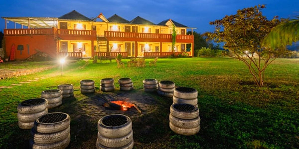 the pong eco village